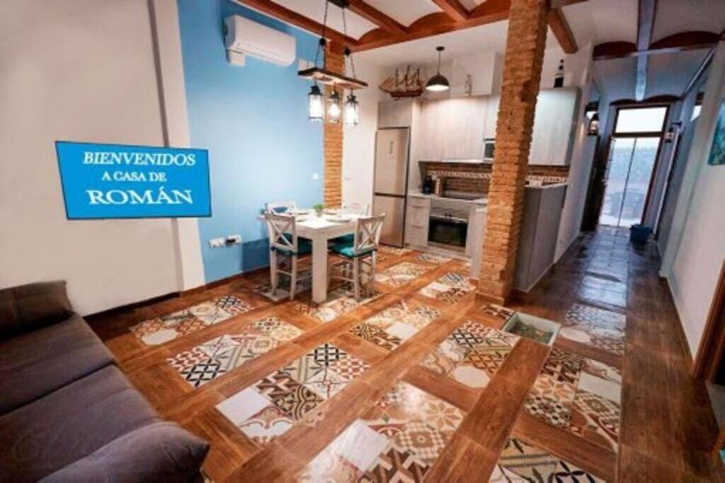 Casa Ideal Para Familias Con Patio Y 3 Banos Valencia Eksteriør bilde