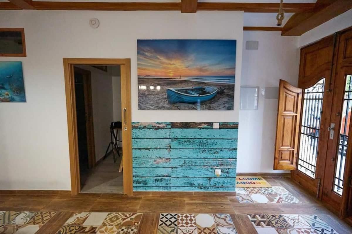 Casa Ideal Para Familias Con Patio Y 3 Banos Valencia Eksteriør bilde